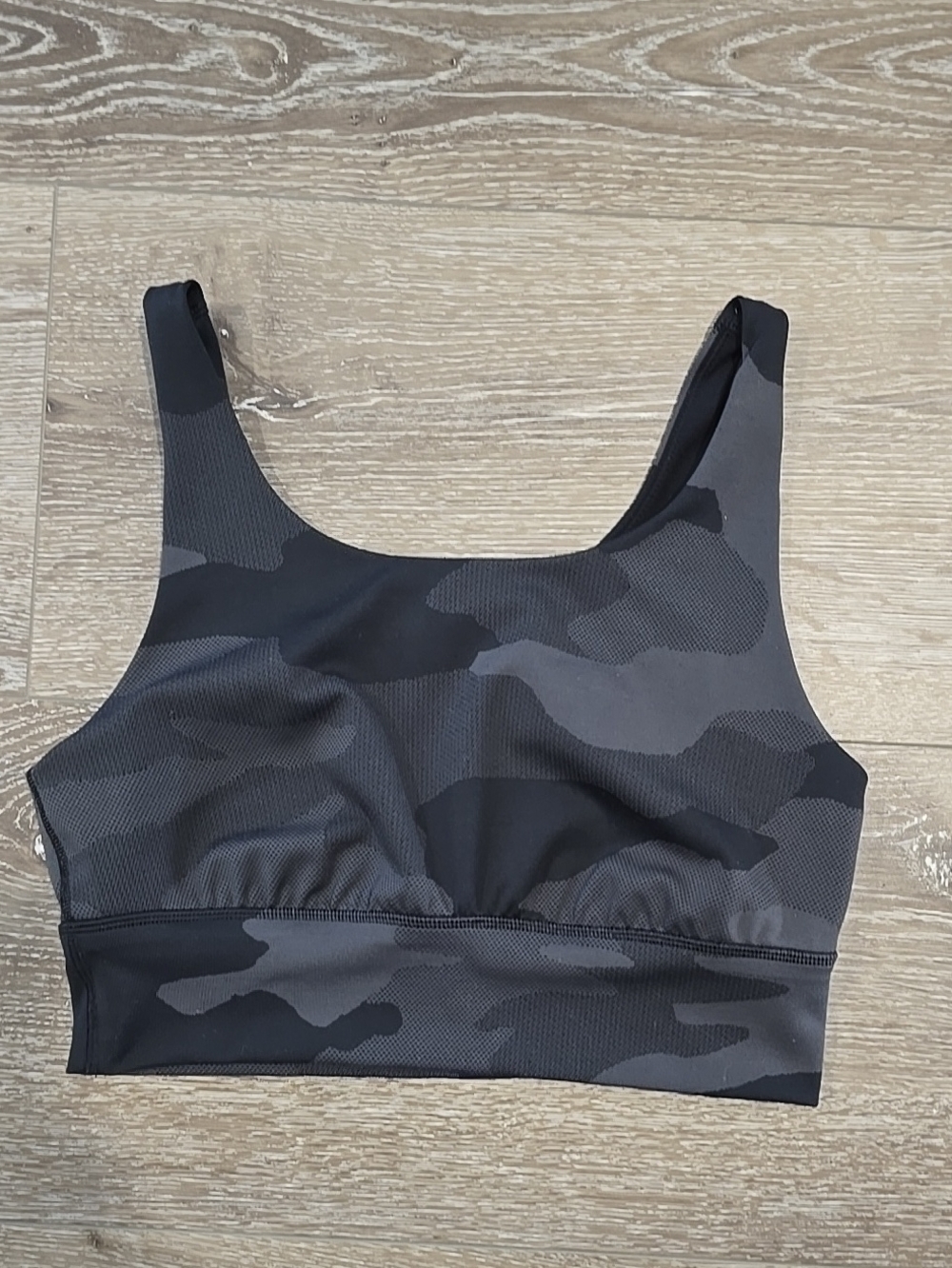 aerie Black and Gray Camouflage Scoop-Back Sports Bra